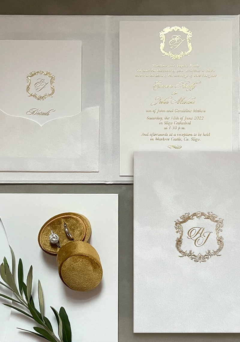 White Velvet Folio Hardcover Wedding Invitations Card Monogram RSVP Envelope Modern Couples Mariage Celebration Party